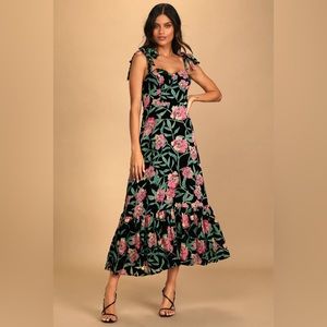 NWT Lulu’s Black Floral Print Burnout Velvet Maxi Dress